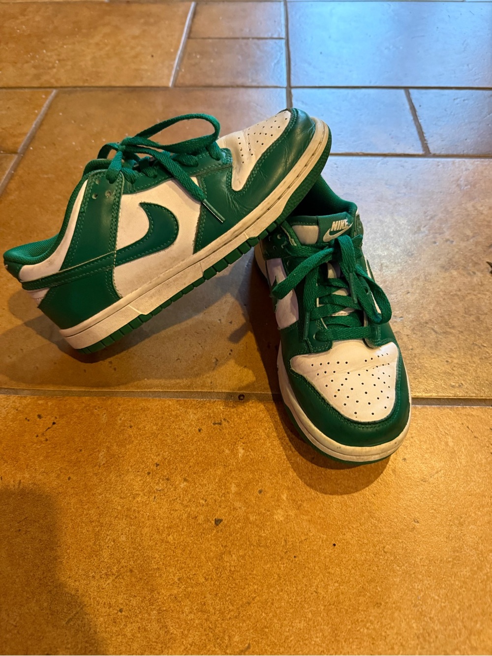 Nike Kids' Low-Top Sneakers - Green and White